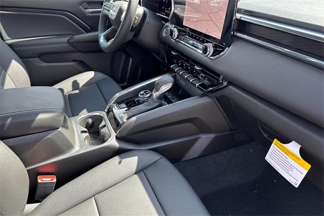 2025 GMC Canyon Vehicle Photo in ELK GROVE, CA 95757-8703