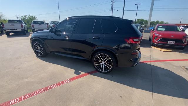 2022 BMW X5 sDrive40i Vehicle Photo in Greenville, TX 75402