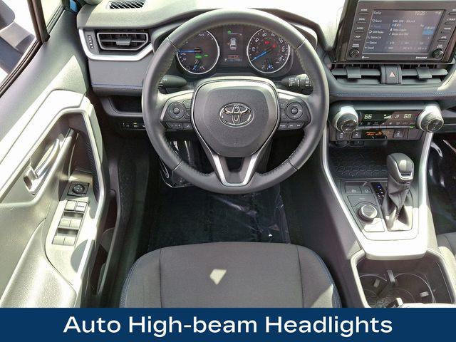 2022 Toyota RAV4 Hybrid Vehicle Photo in DANBURY, CT 06810-5034