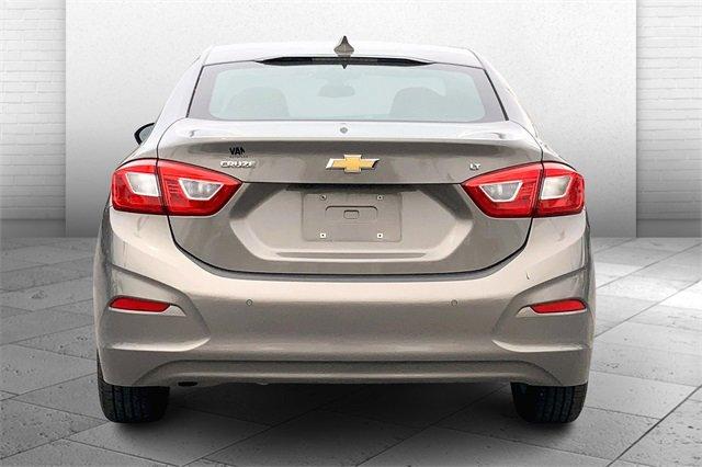 2018 Chevrolet Cruze Vehicle Photo in INDEPENDENCE, MO 64055-1377