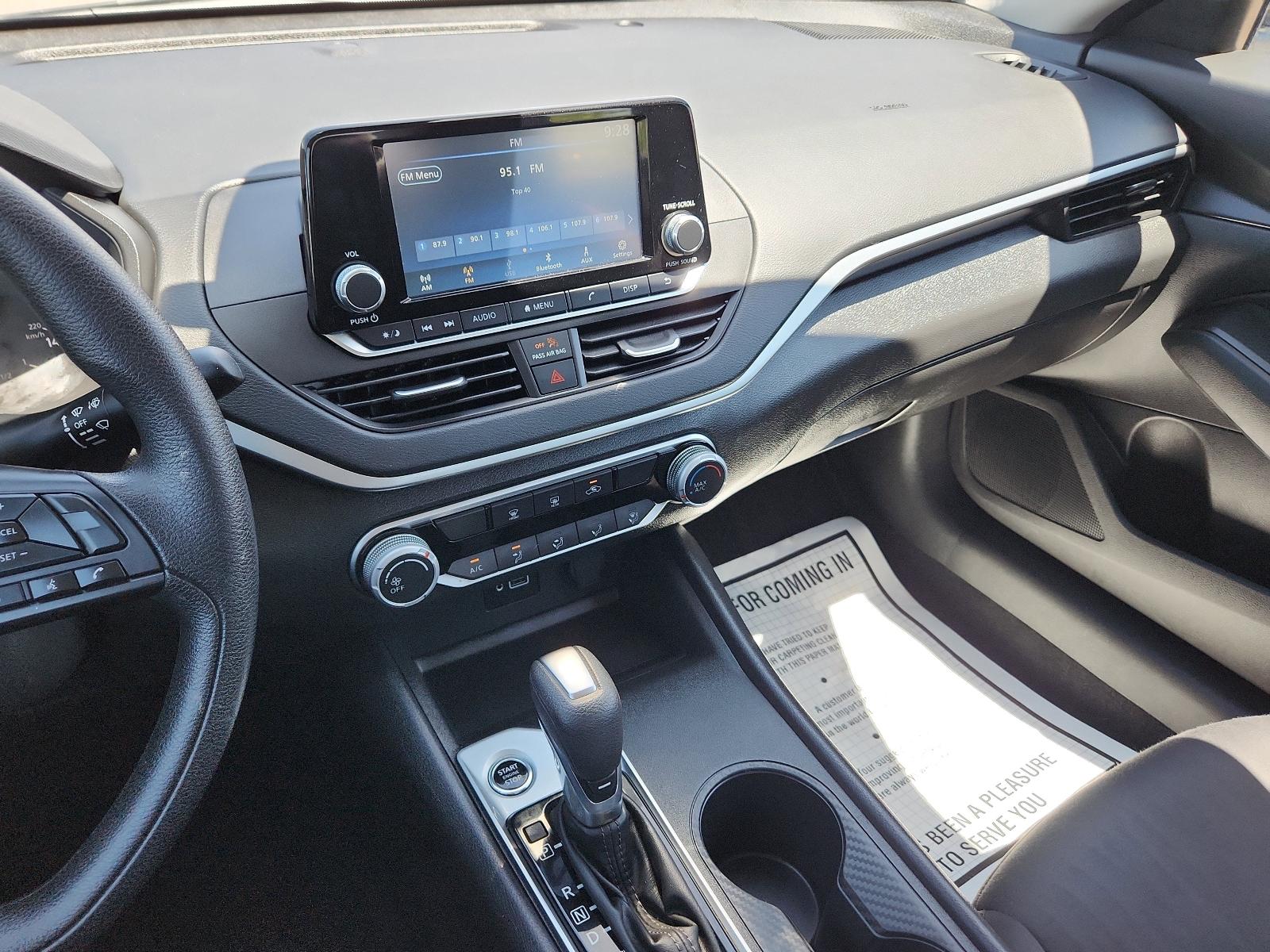 2024 Nissan Altima Vehicle Photo in Albuquerque, NM 87110