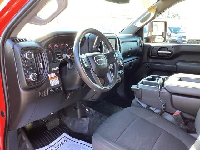 2023 GMC Sierra 3500 HD CC Vehicle Photo in Gardner, MA 01440