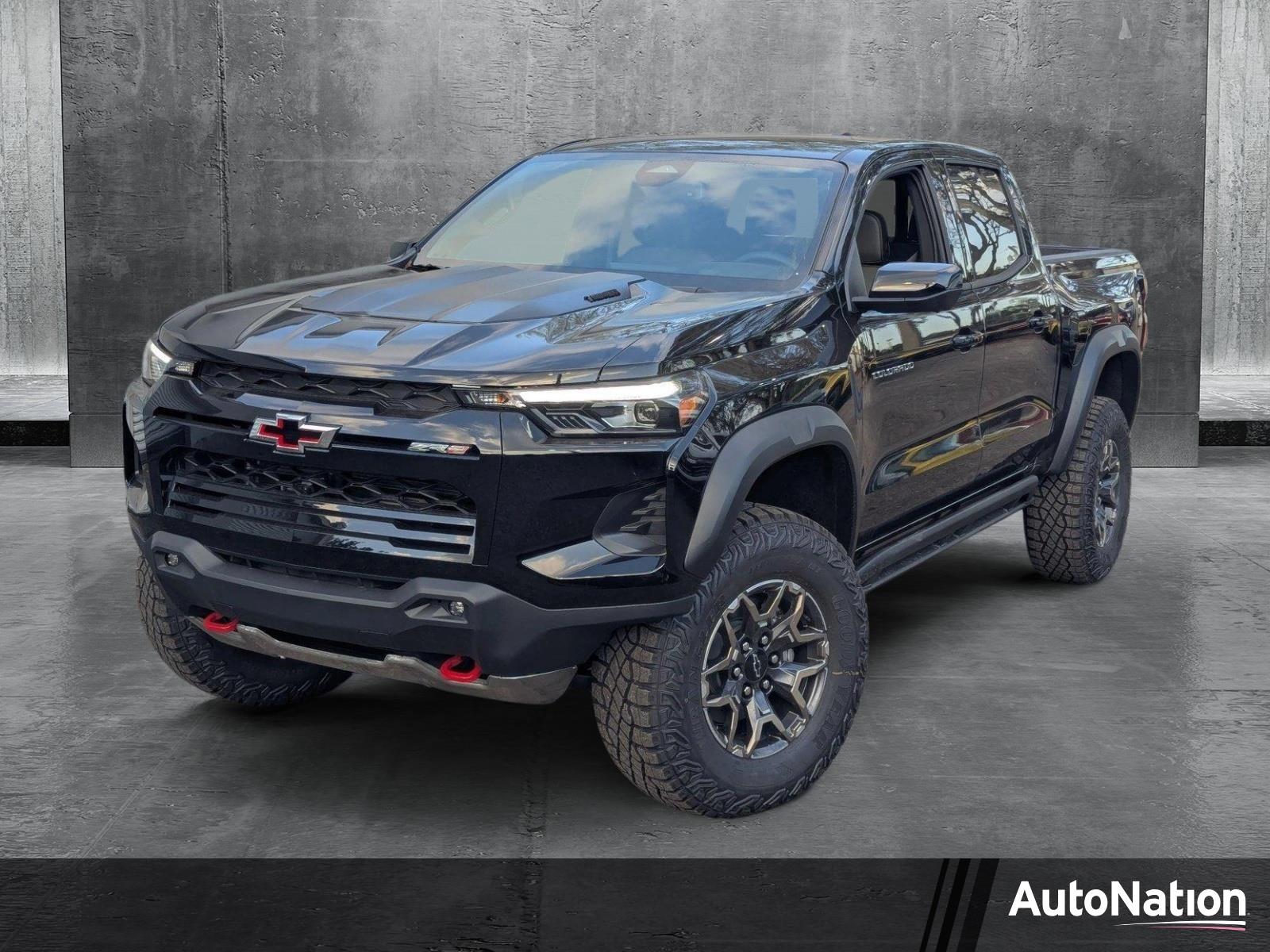 2025 Chevrolet Colorado Vehicle Photo in GREENACRES, FL 33463-3207