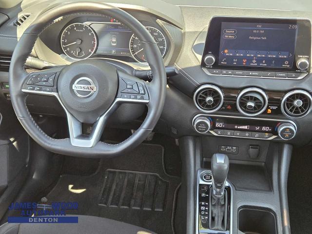 2020 Nissan Sentra Vehicle Photo in DENTON, TX 76210-9321