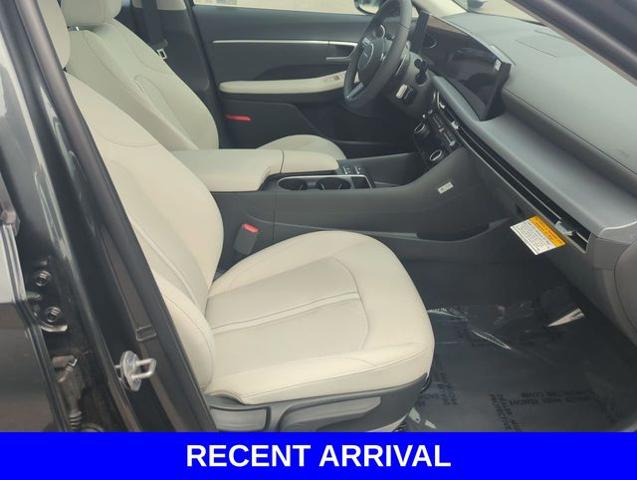 2025 Hyundai SONATA Vehicle Photo in Merrillville, IN 46410