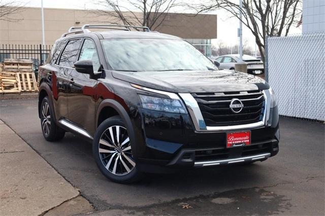 2025 Nissan Pathfinder Vehicle Photo in Hazelwood, MO 63042