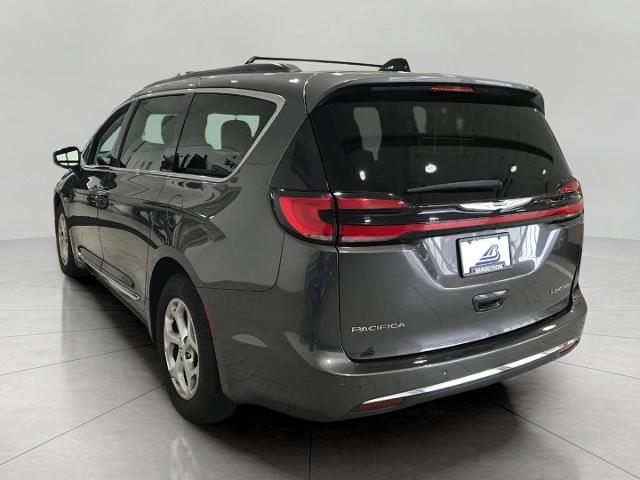 2023 Chrysler Pacifica Vehicle Photo in GREEN BAY, WI 54303-3330