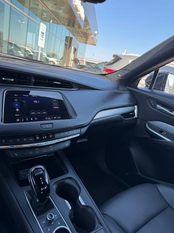2022 Cadillac XT4 Vehicle Photo in Peoria, IL 61615