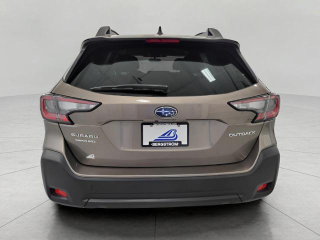 2024 Subaru Outback Vehicle Photo in Green Bay, WI 54304