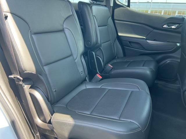 2023 GMC Acadia Vehicle Photo in GREEN BAY, WI 54304-5303