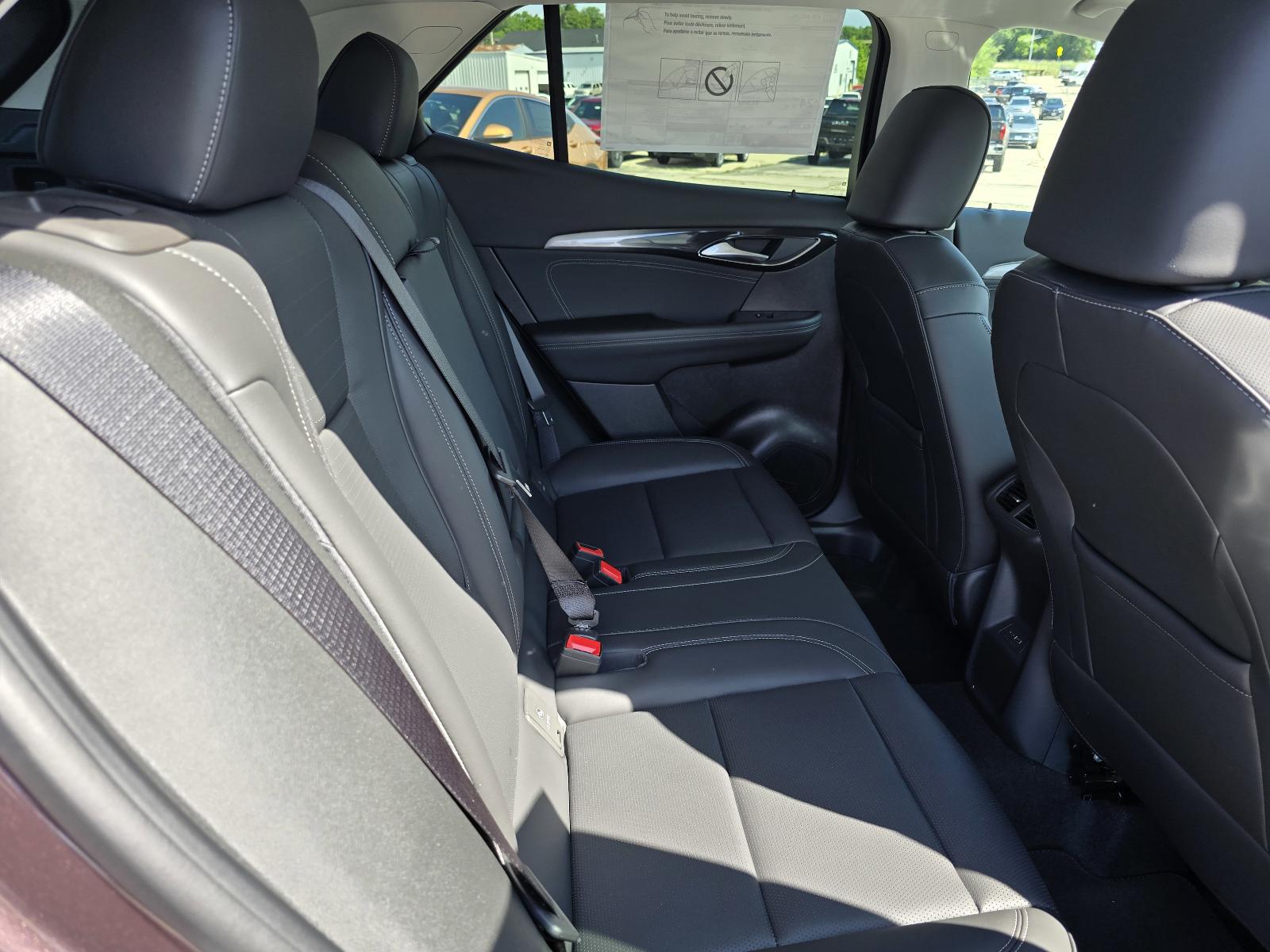 2025 Buick Envision Vehicle Photo in Rolla, MO 65401