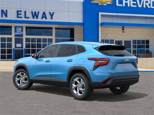 2025 Chevrolet Trax Vehicle Photo in ENGLEWOOD, CO 80113-6708