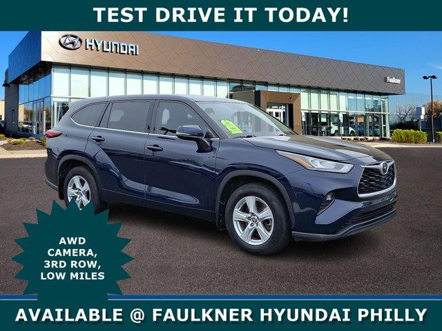 2020 Toyota Highlander Vehicle Photo in Philadelphia, PA 19116