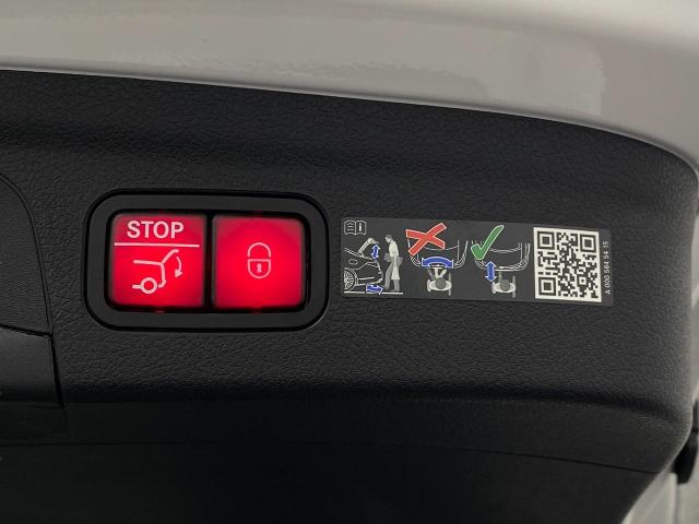 2025 Mercedes-Benz GLE Vehicle Photo in Appleton, WI 54913