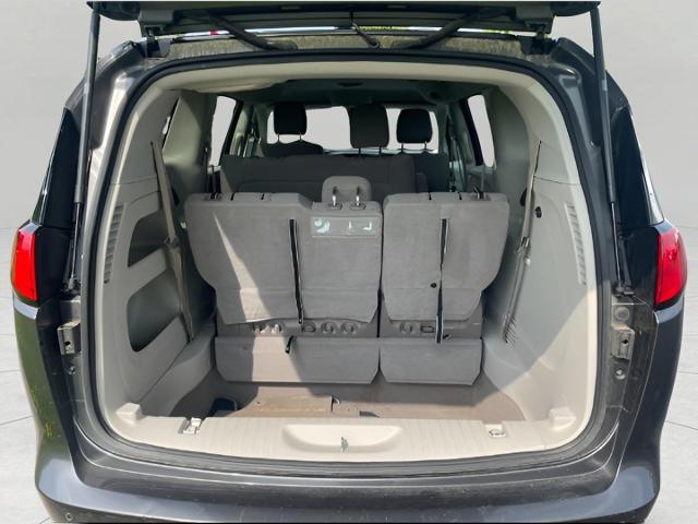 2018 Chrysler Pacifica Vehicle Photo in Oshkosh, WI 54904