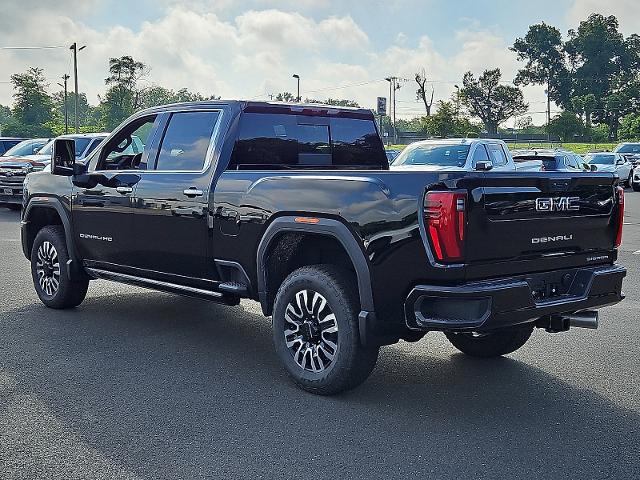 2025 GMC Sierra 2500 HD Vehicle Photo in TREVOSE, PA 19053-4984