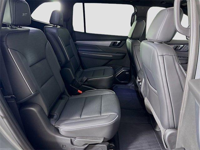2025 Buick Enclave Vehicle Photo in PUYALLUP, WA 98371-4149