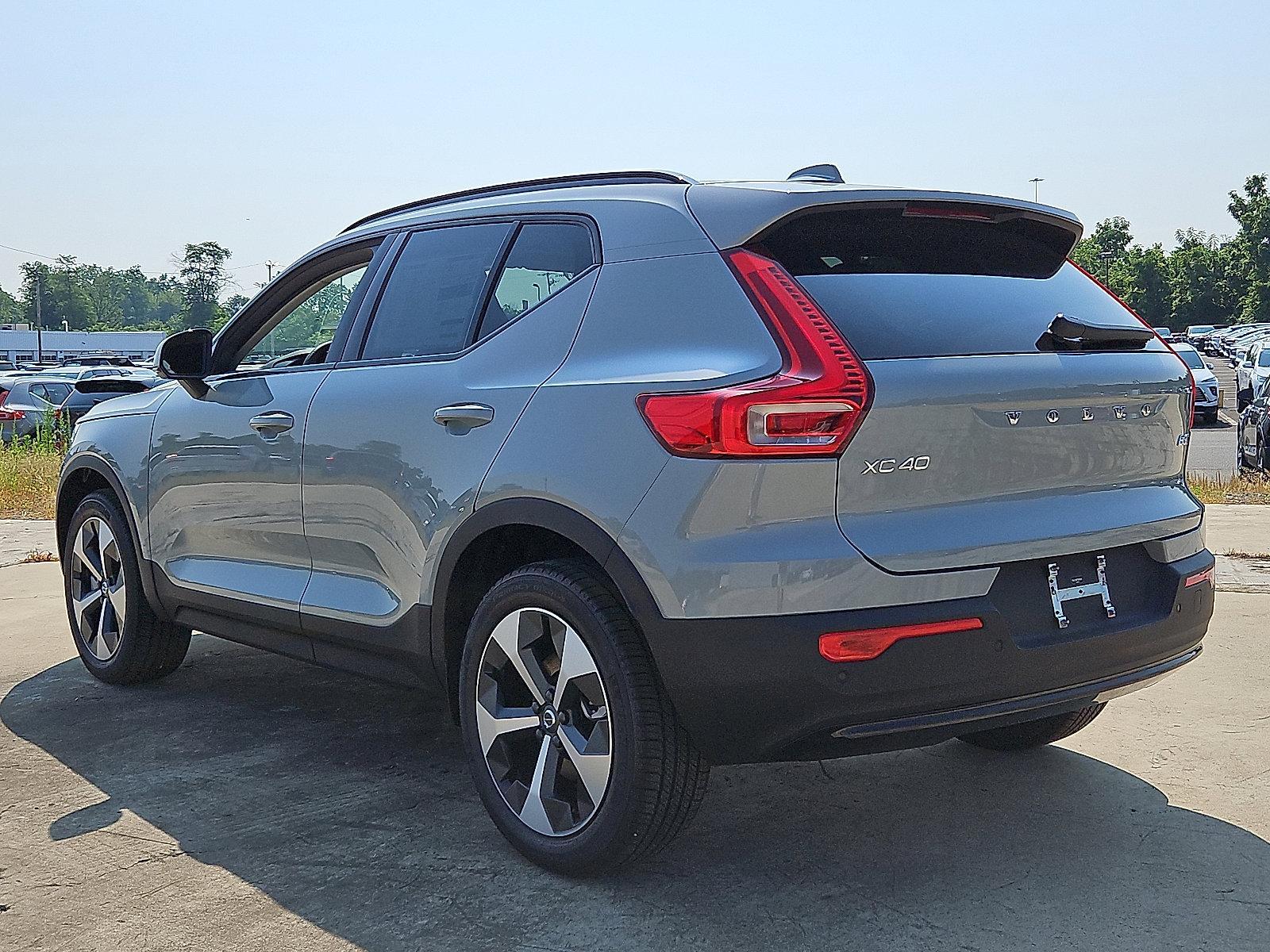 2026 Volvo XC40 Vehicle Photo in Trevose, PA 19053
