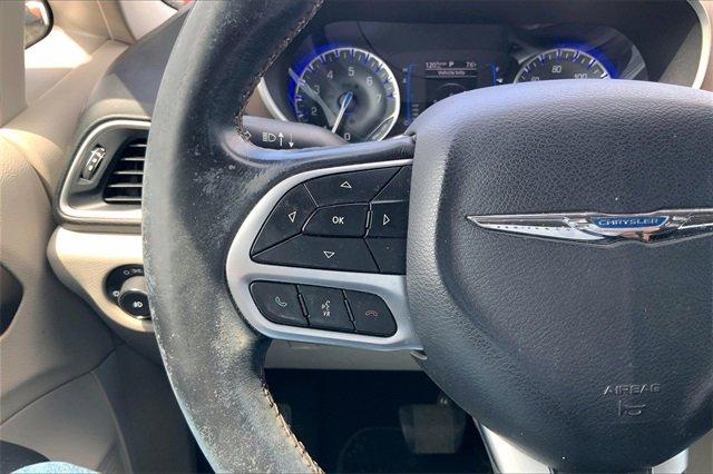 2018 Chrysler Pacifica Vehicle Photo in INDEPENDENCE, MO 64055-1377