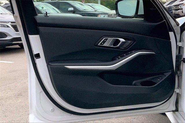 2020 BMW 3 Series Vehicle Photo in KANSAS CITY, MO 64114-4502