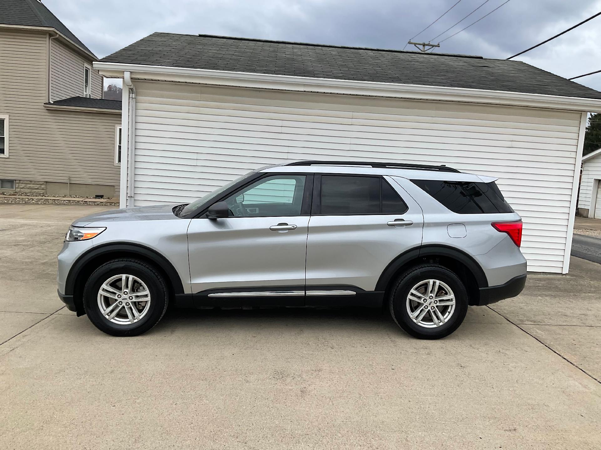 Used 2023 Ford Explorer XLT with VIN 1FMSK8DH8PGA04070 for sale in Moundsville, WV