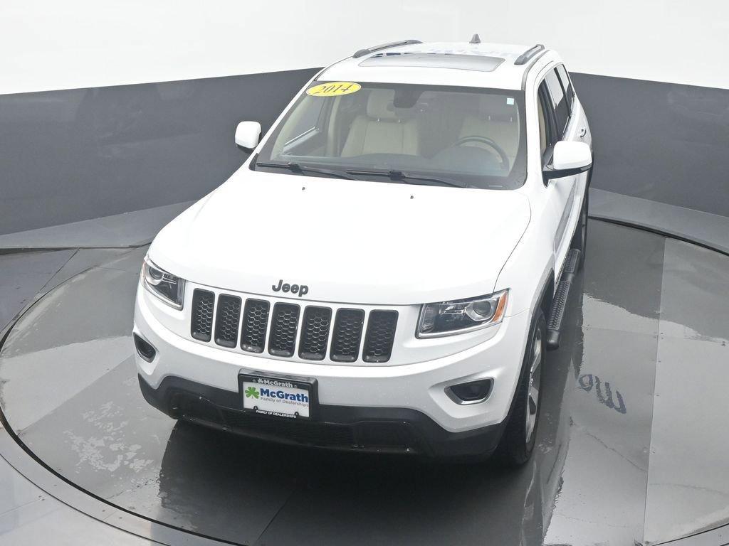 2014 Jeep Grand Cherokee Vehicle Photo in Marion, IA 52302