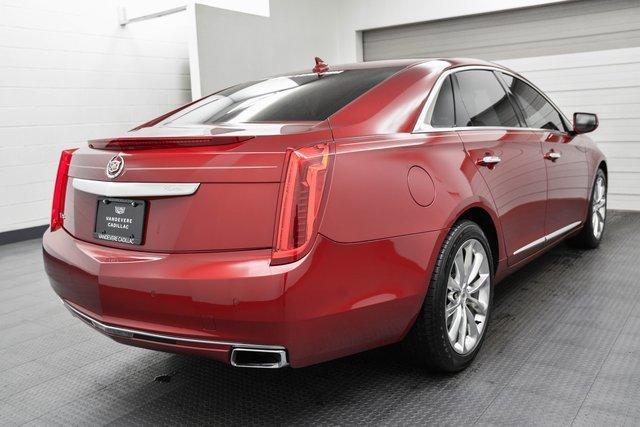 2014 Cadillac XTS Vehicle Photo in Akron, OH 44320