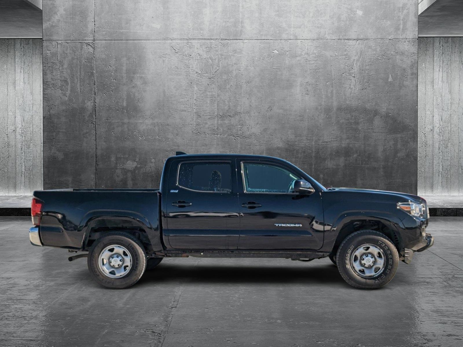 2022 Toyota Tacoma 2WD Vehicle Photo in Ft. Myers, FL 33907