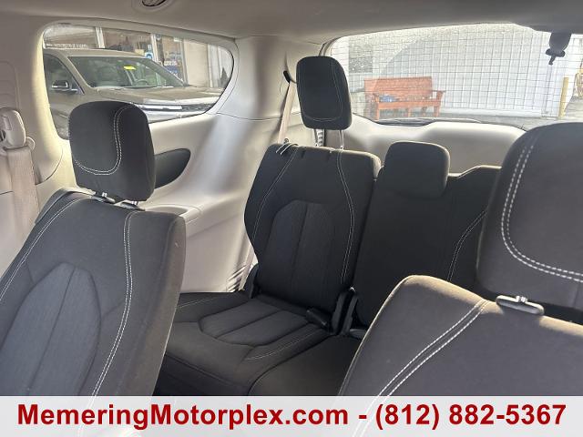 2022 Chrysler Voyager Vehicle Photo in VINCENNES, IN 47591-5519