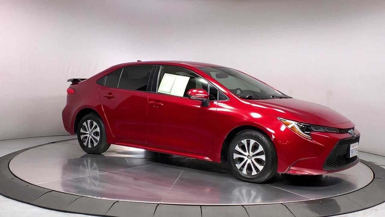 Used 2022 Toyota Corolla LE with VIN JTDEAMDE7NJ058561 for sale in Lancaster, CA