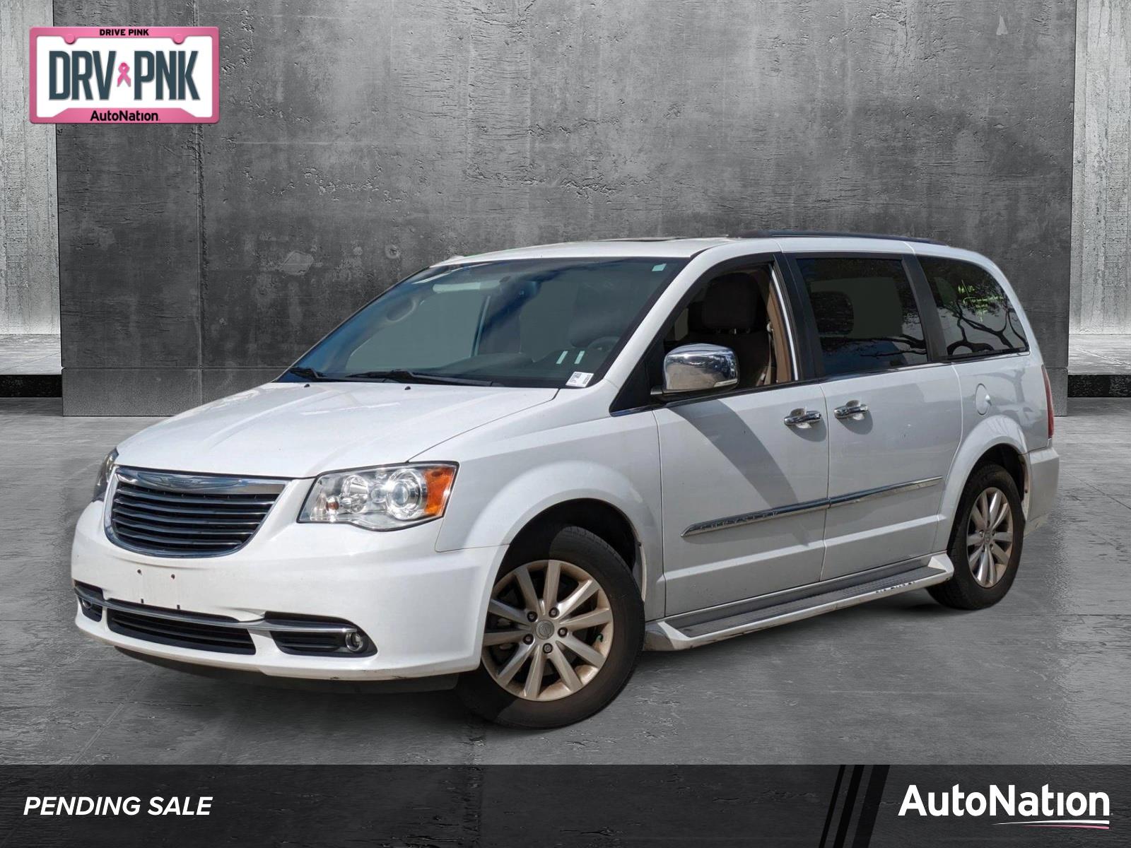 2016 Chrysler Town & Country Vehicle Photo in Coconut Creek, FL 33073