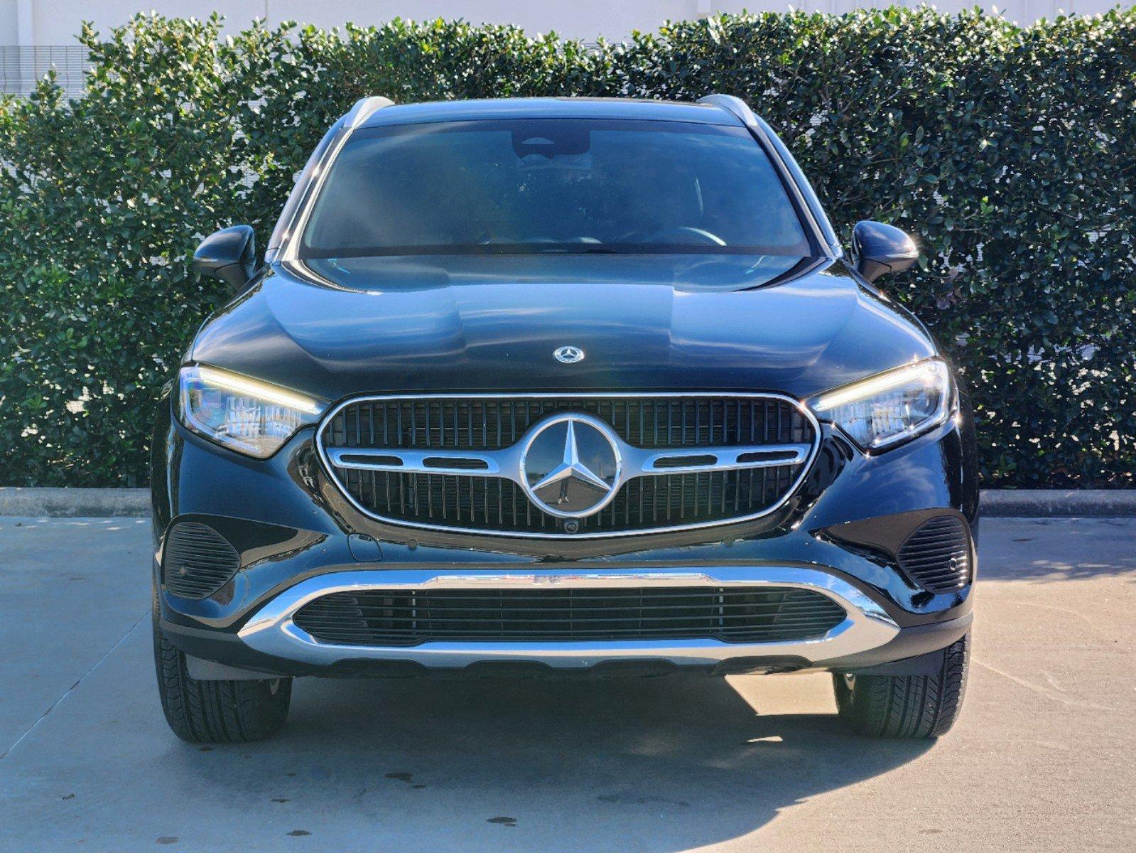 2025 Mercedes-Benz GLC Vehicle Photo in HOUSTON, TX 77079