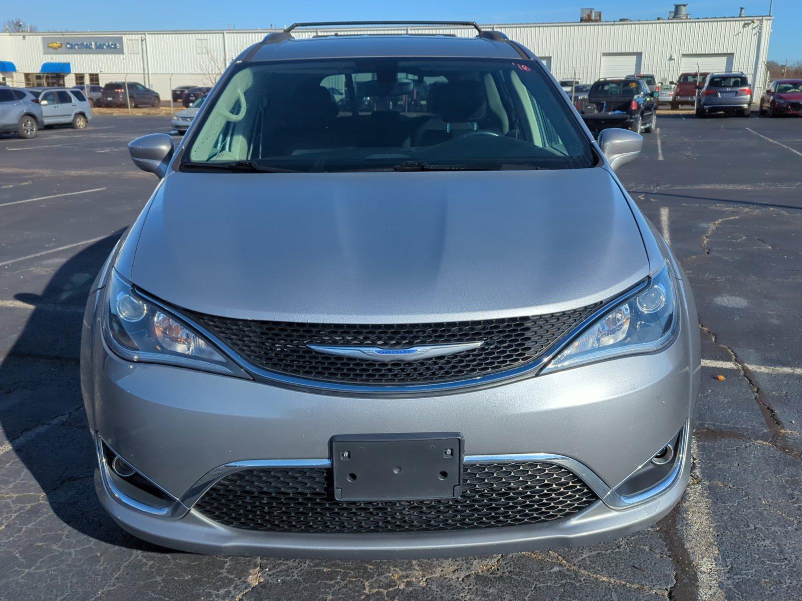 2018 Chrysler Pacifica Vehicle Photo in Memphis, TN 38128