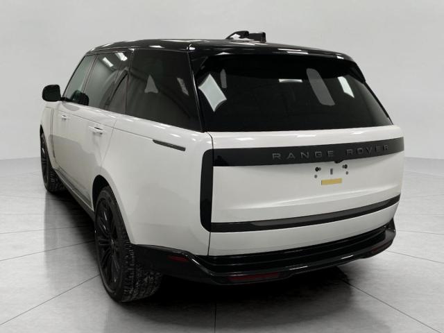 2025 Range Rover Vehicle Photo in Appleton, WI 54913