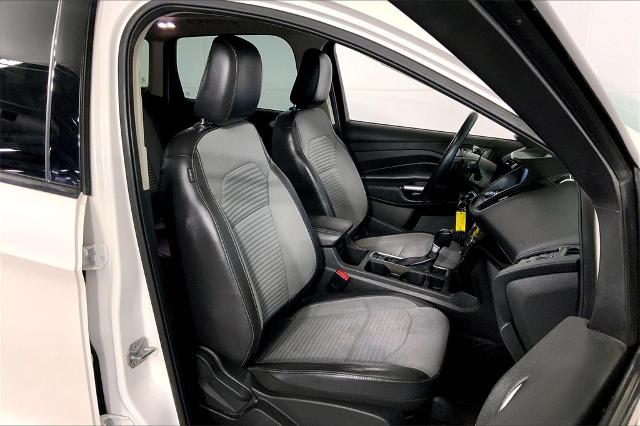 2018 Ford Escape Vehicle Photo in Lees Summit, MO 64086