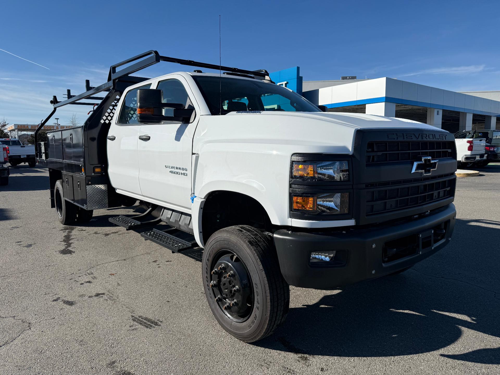 2023 Chevrolet Silverado 4500 HD Vehicle Photo in POST FALLS, ID 83854-5365