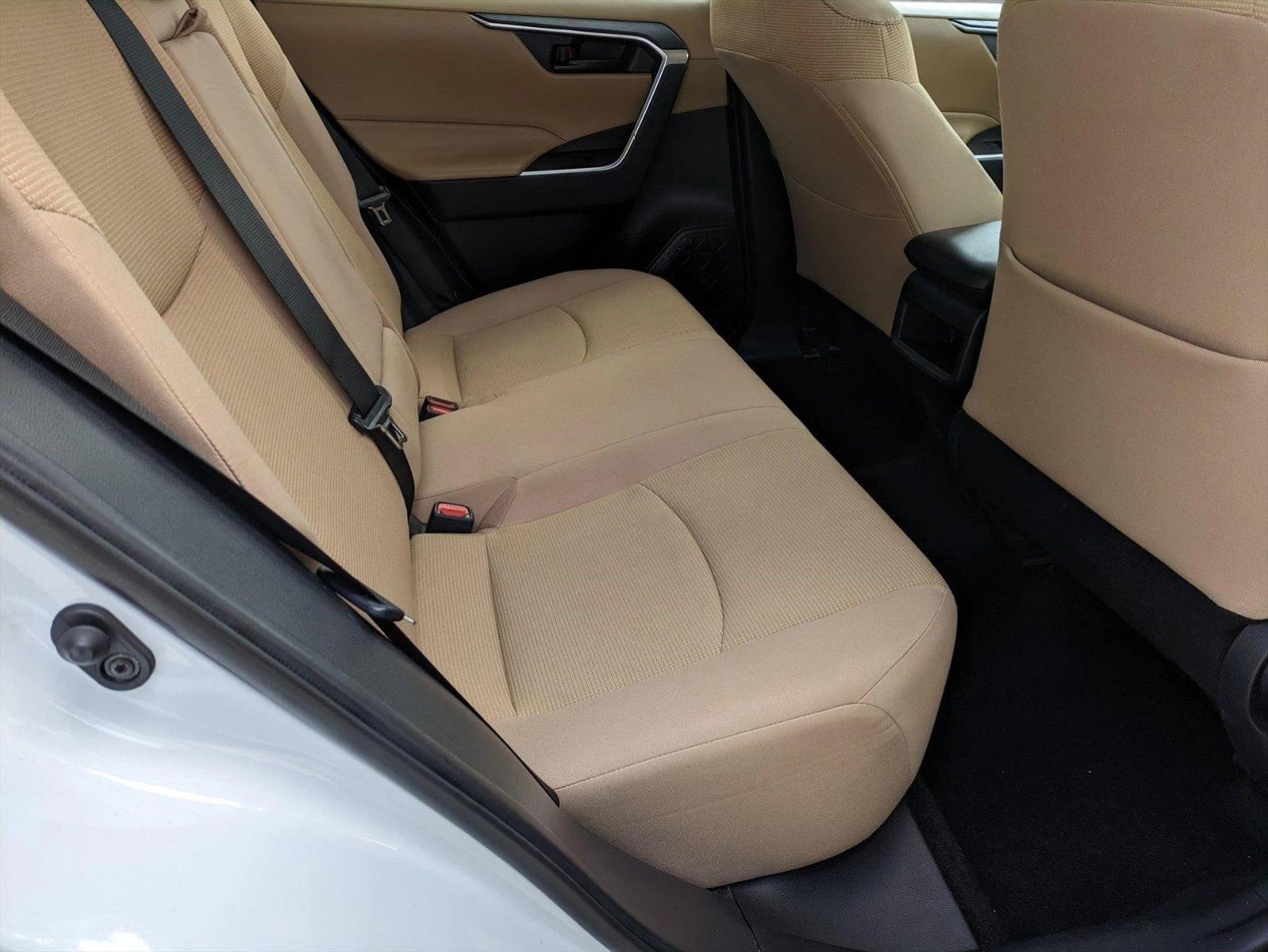 2019 Toyota RAV4 Vehicle Photo in Davie, FL 33331