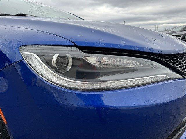 2015 Chrysler 200 Vehicle Photo in Mechanicsburg, PA 17050-1707