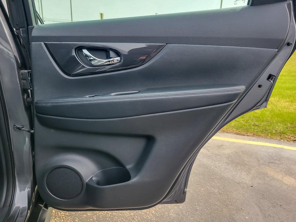 2018 Nissan Rogue Vehicle Photo in AURORA, IL 60503-9326