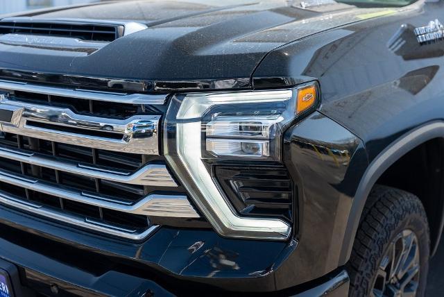2025 Chevrolet Silverado 2500 HD Vehicle Photo in PLYMOUTH, MA 02360-4801