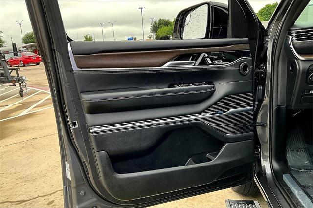 2023 Jeep Grand Wagoneer Vehicle Photo in Grapevine, TX 76051