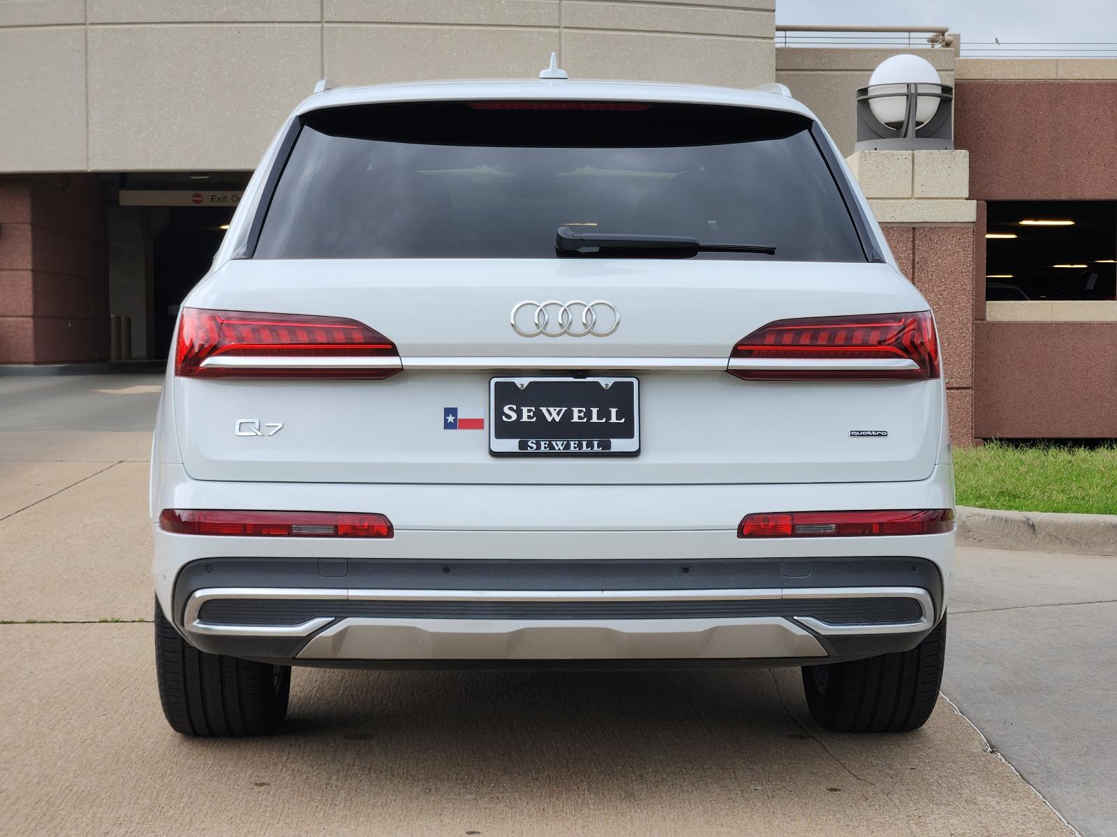2022 Audi Q7 Vehicle Photo in PLANO, TX 75024