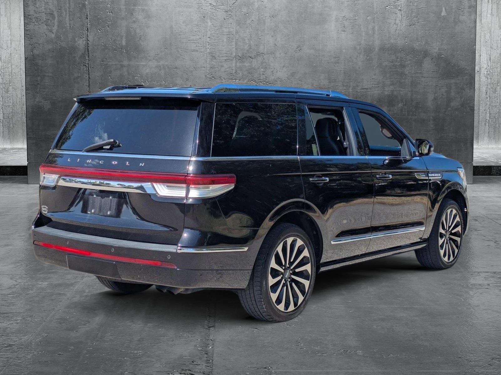 2022 Lincoln Navigator Vehicle Photo in Sarasota, FL 34231