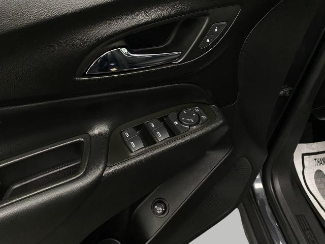 2022 Chevrolet Equinox Vehicle Photo in Appleton, WI 54913