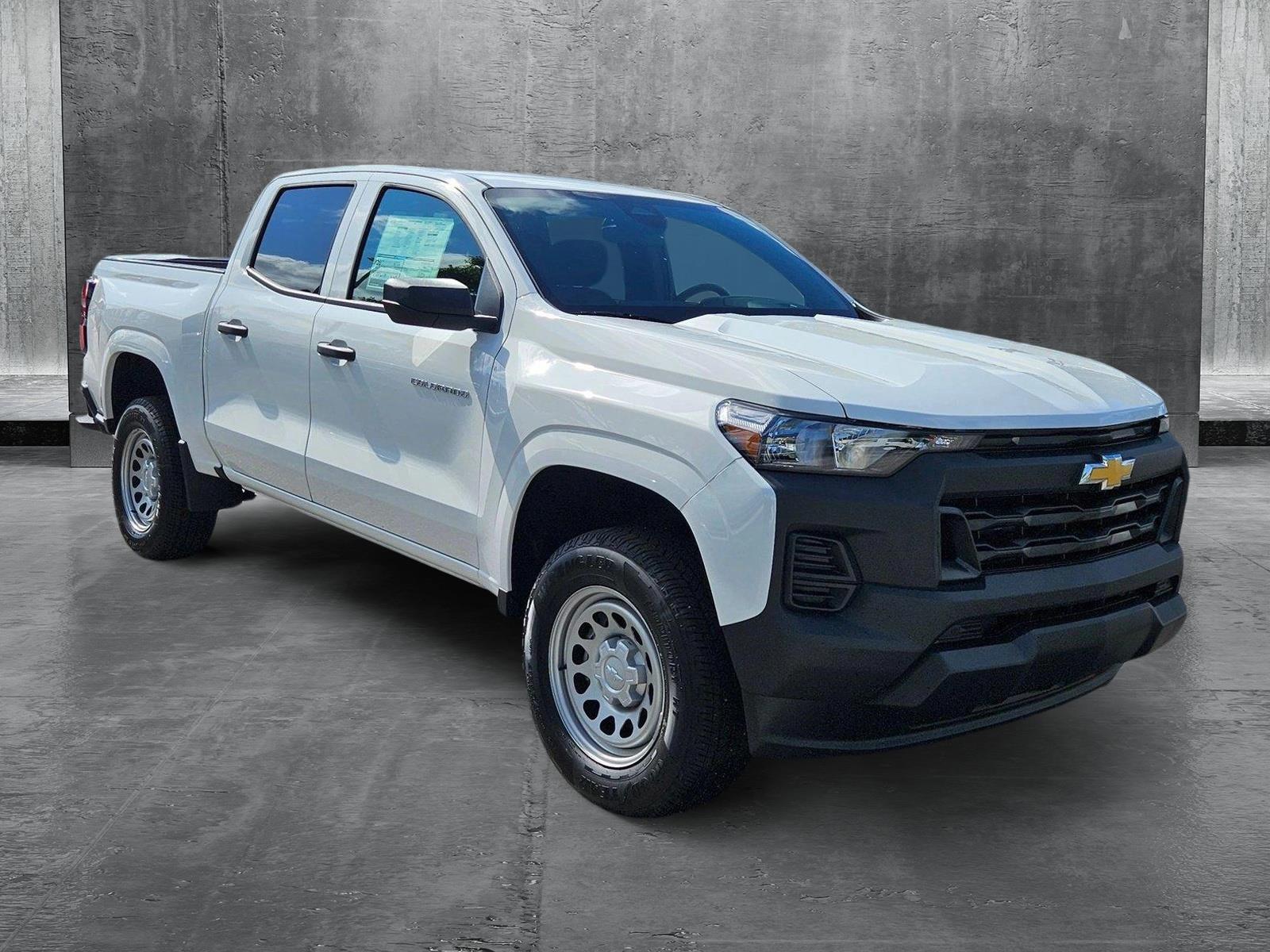 2025 Chevrolet Colorado Vehicle Photo in GREENACRES, FL 33463-3207