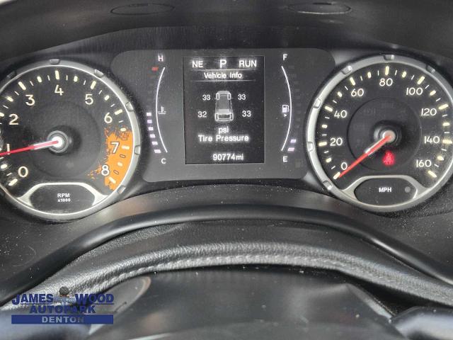2017 Jeep Renegade Vehicle Photo in DENTON, TX 76210-9321