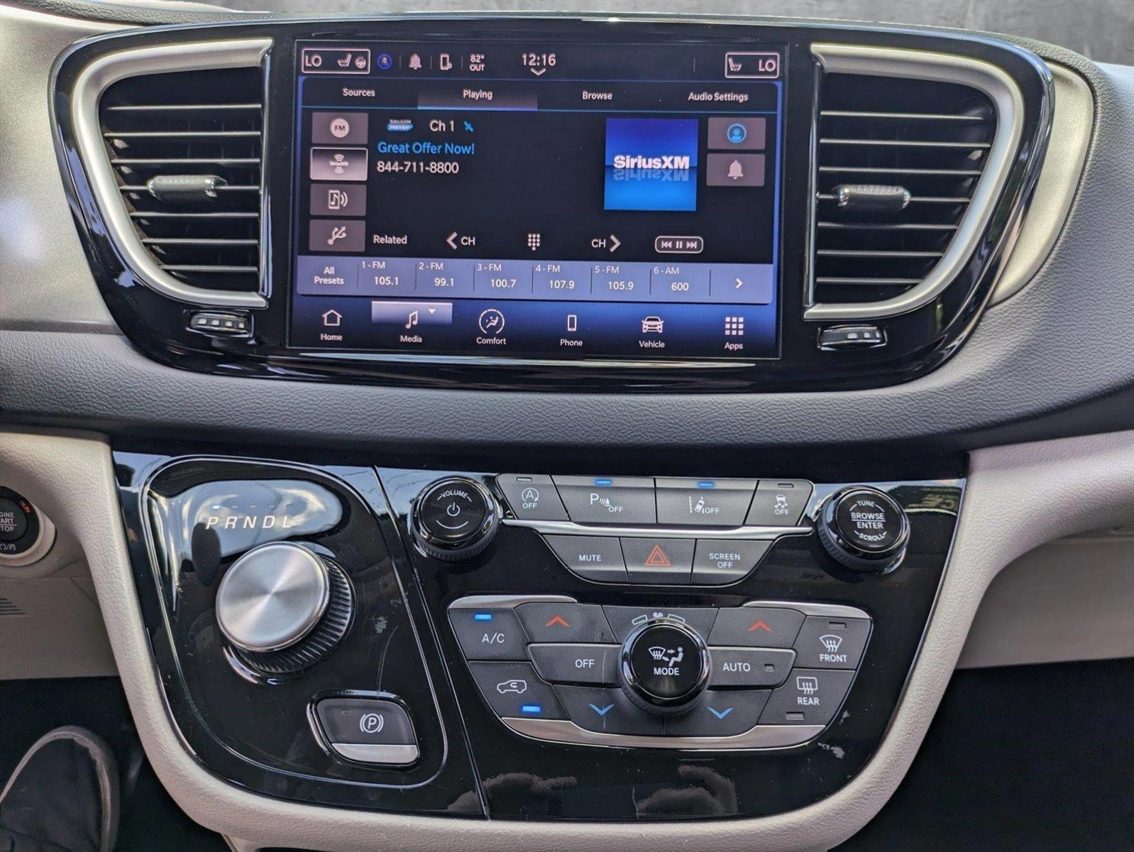 2023 Chrysler Pacifica Vehicle Photo in Jacksonville, FL 32244