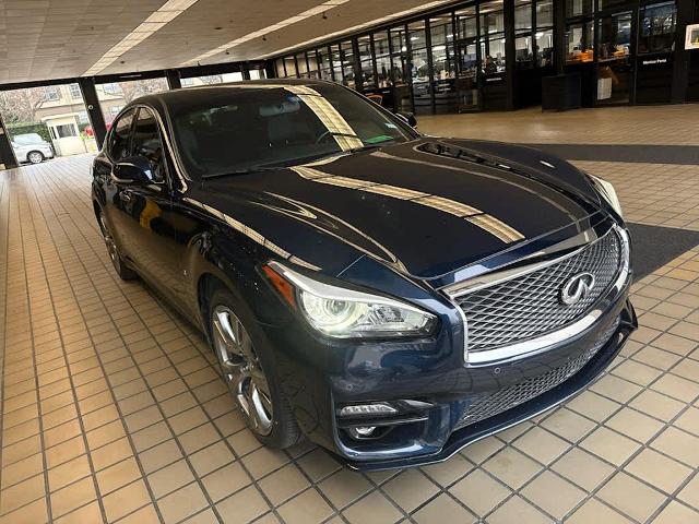 2018 INFINITI Q70 Vehicle Photo in DALLAS, TX 75209