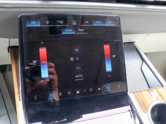 2025 Cadillac Escalade Vehicle Photo in Dallas, TX 75209