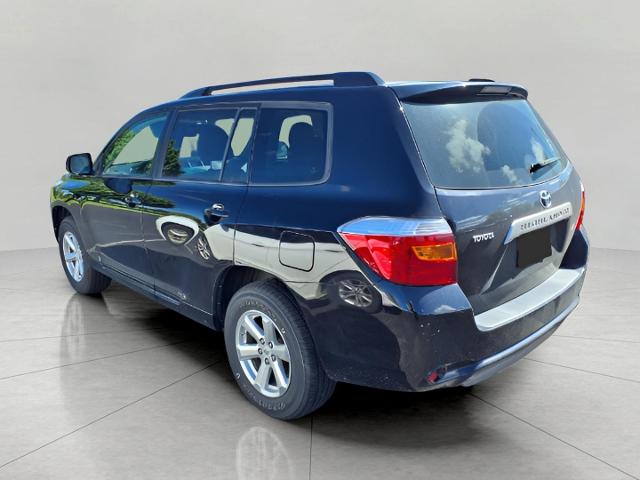 2009 Toyota Highlander Vehicle Photo in Oshkosh, WI 54904